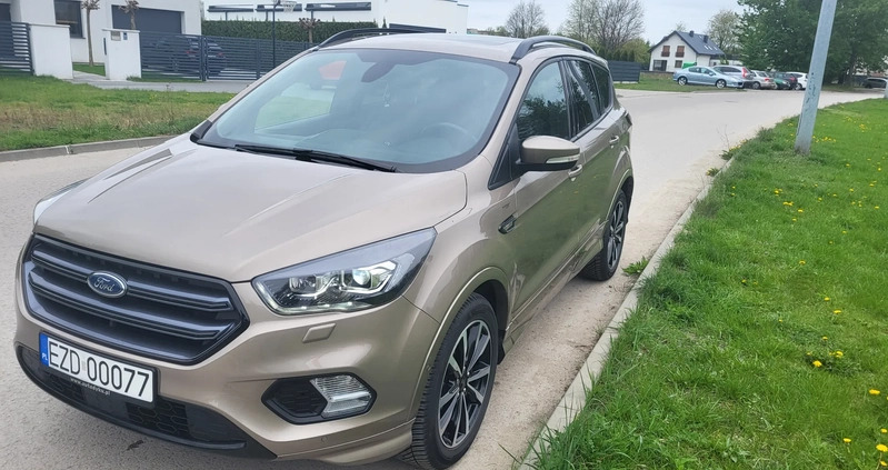 Ford Kuga cena 101900 przebieg: 106000, rok produkcji 2019 z Krynki małe 352